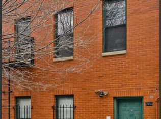 1225 N Cleaver St #2F, Chicago, IL 60642