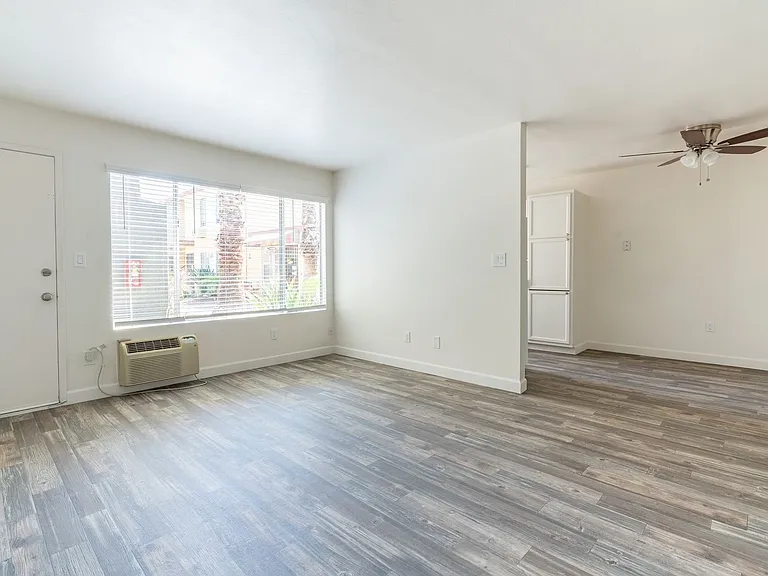 Greentree Apartments — Photo 16