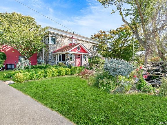 2nd image of 28 Riverside Avenue