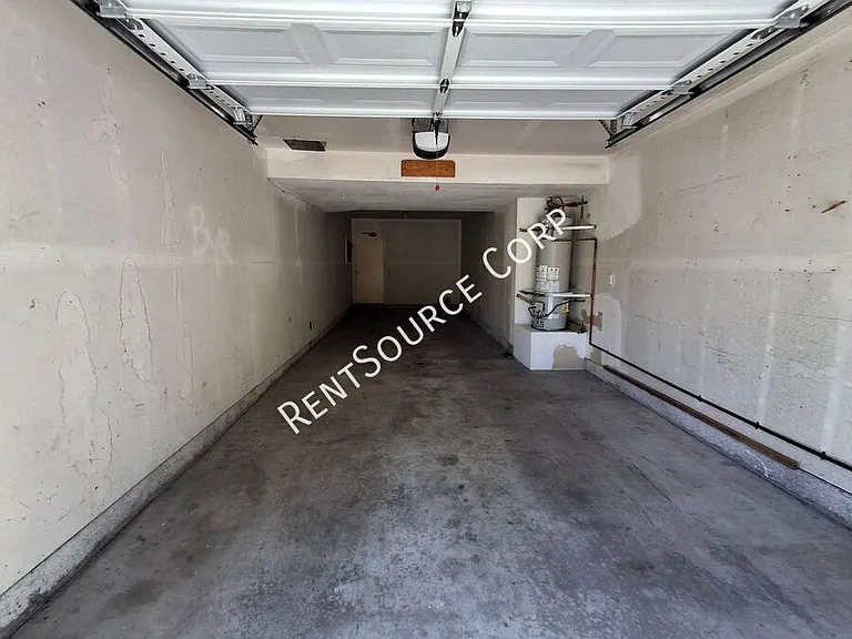 26901 Rainbow Glen Dr #643 — Photo 29