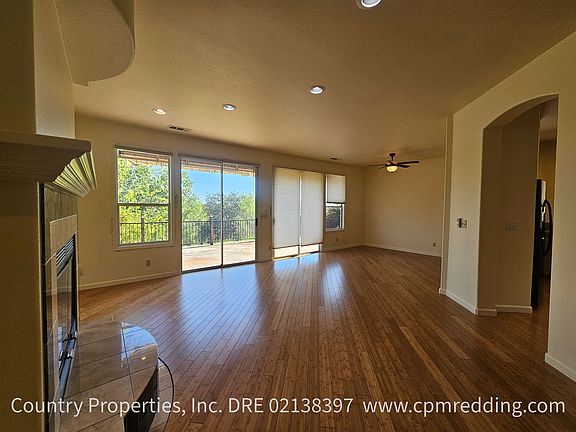 3rd image of 1225 River Ridge Dr