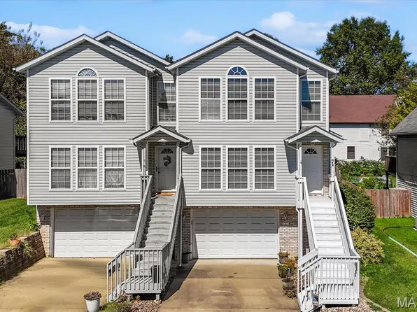 7 Clinton Hill Dr, Swansea, IL 62226