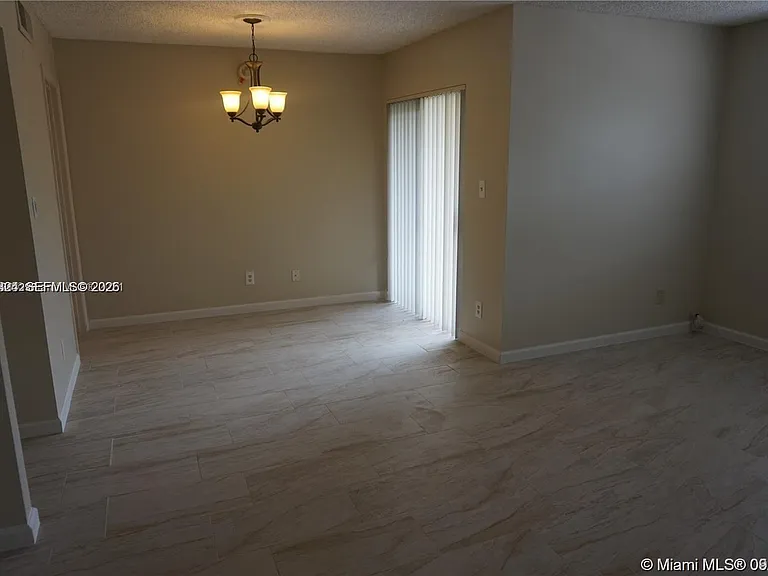 630 S Park Rd #27-3 — Photo 4