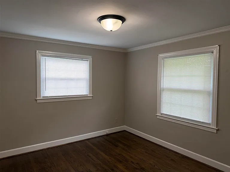701 Magnolia St — Photo 13