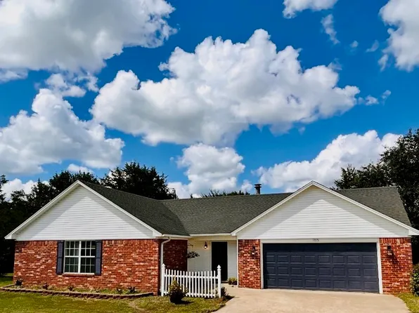 (undisclosed Address), Clarksville, AR 72830