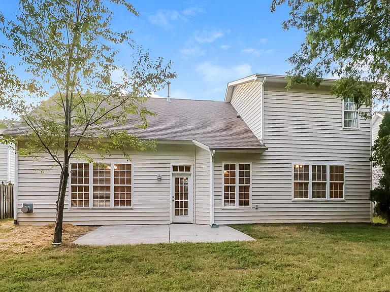 15541 Dehavilland Dr — Photo 17