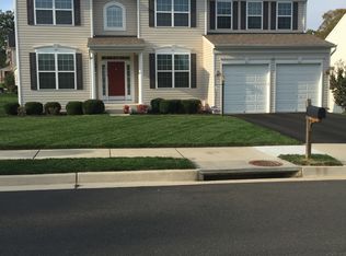 16216 Owl Eagle Ct, Woodbridge, VA 22191