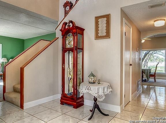 5th image of 2615 Bunker St