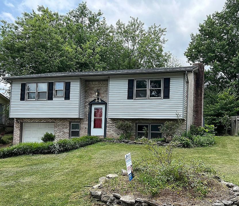 1st image of 137 Lee Dr
