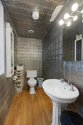 Rented by Nest Seekers International | media 27