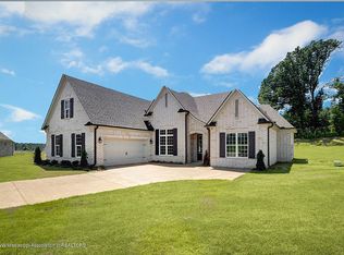 8211 Jack Thomas Cv, Olive Branch, MS 38654