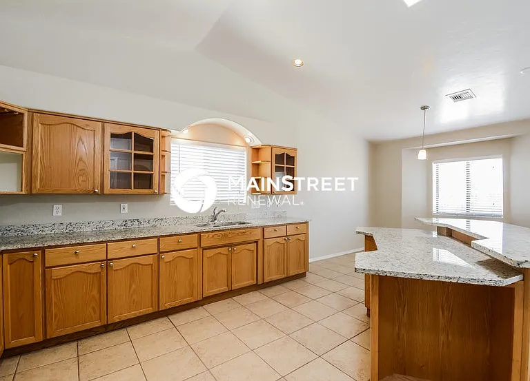 6002 S Morris Blvd — Photo 6