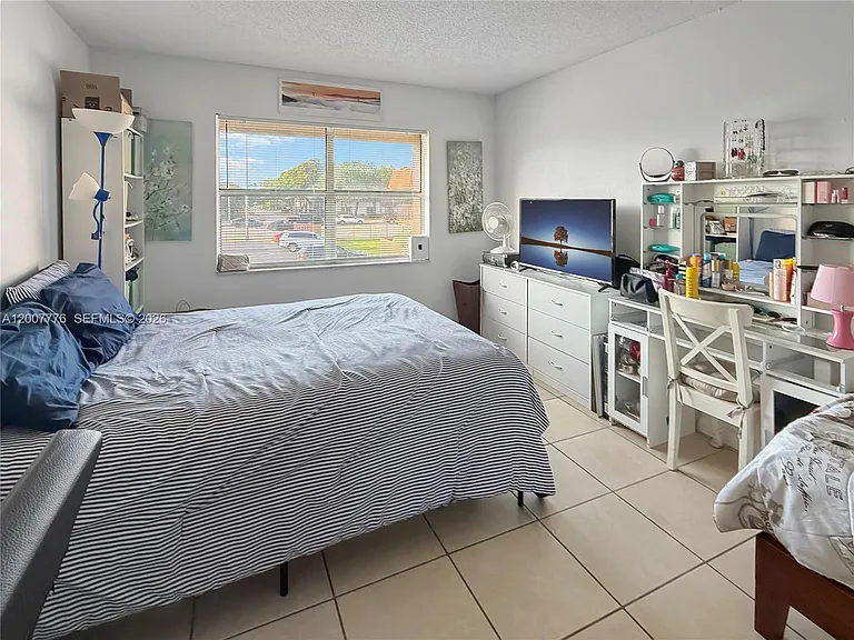 10411 SW 108th Ave #251 — Photo 8