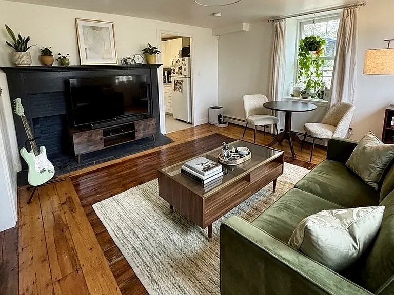13 Pratt St #1 — Photo 1
