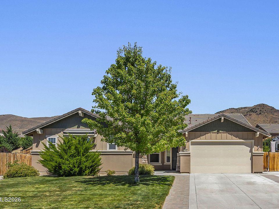 1st image of 2900 Tobiano Dr