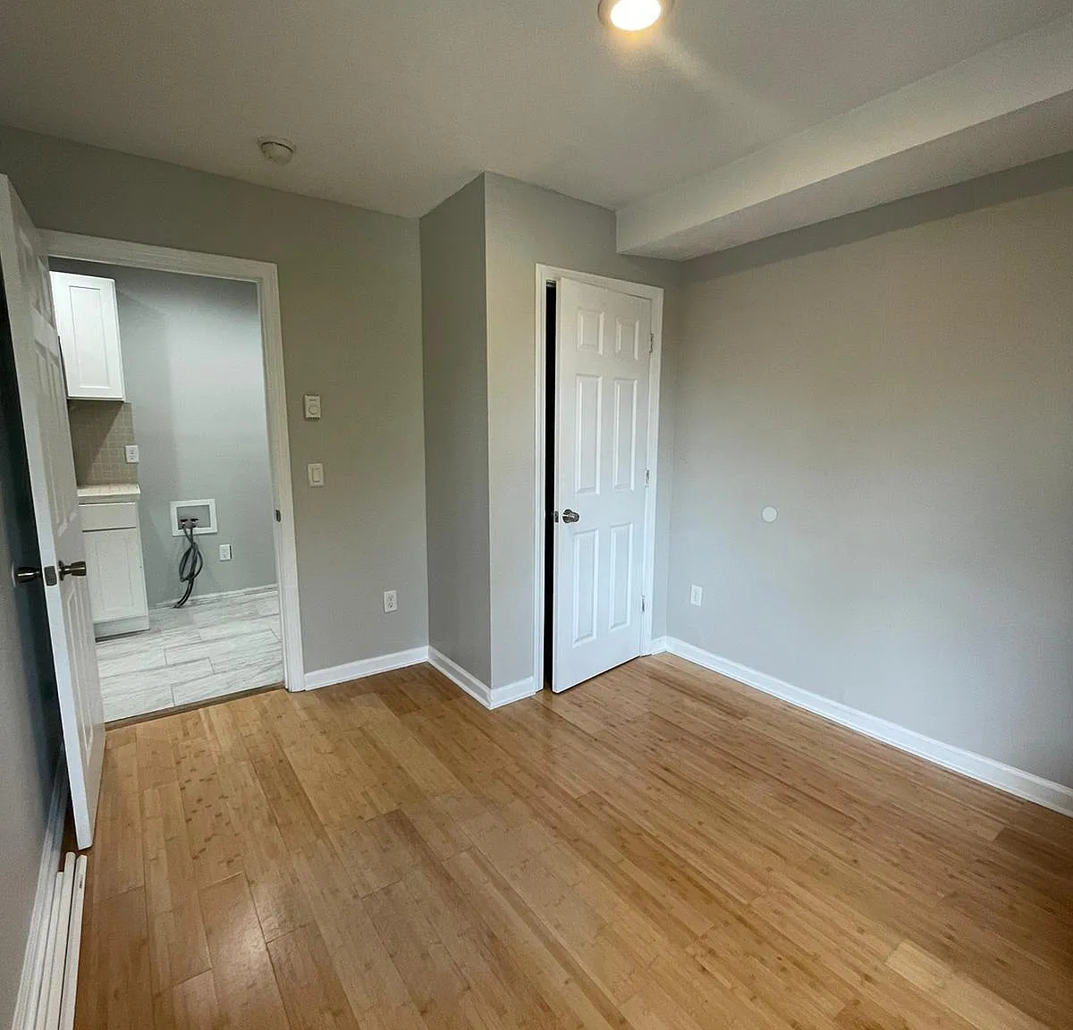 5 bed, 2.0 bath, 1500 sqft, $2,800 — Photo 4