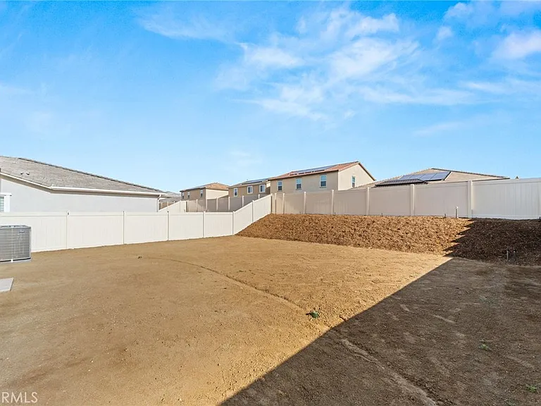 19434 Arenal Way — Photo 24