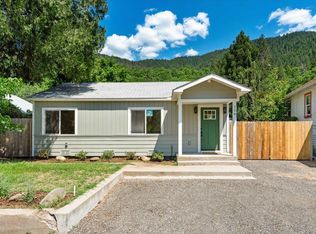 116 S First St, Dunsmuir, CA 96025