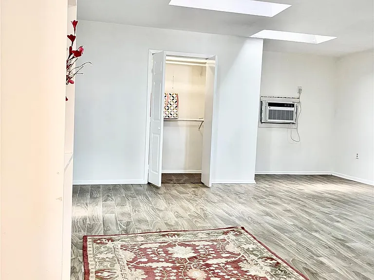 1407 Nevada St — Photo 20