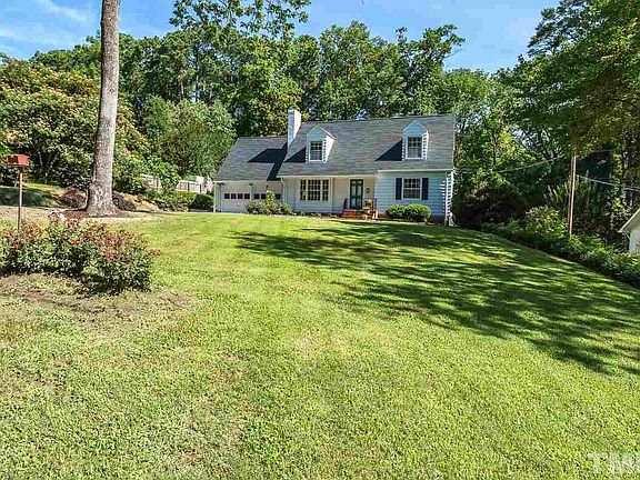 3rd image of 510 Brookwood Dr