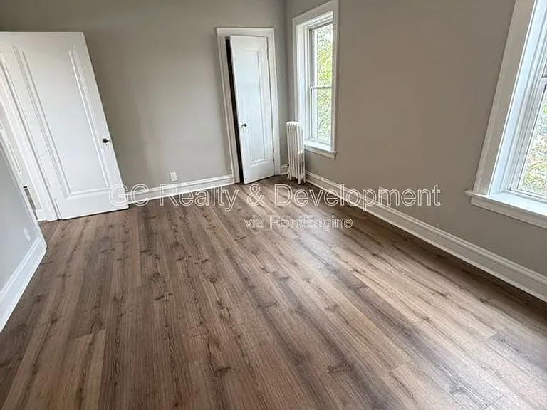 5730 N Christiana Ave #3 — Photo 9