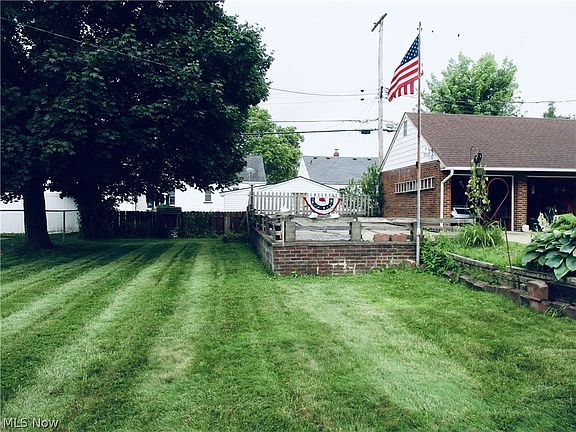 2nd image of 6411 Snow Rd