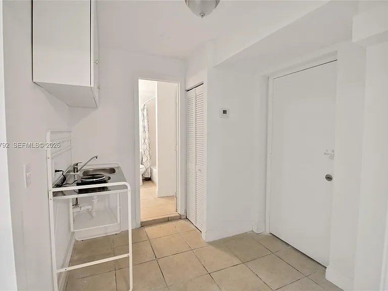 1160 W 26th Ct #D — Photo 8