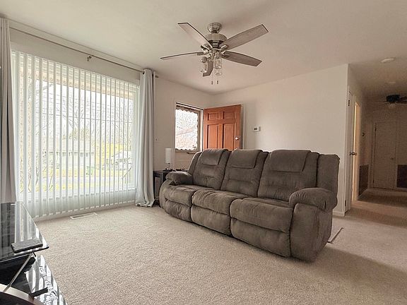 4th image of 2509 Mount Vernon Rd NW