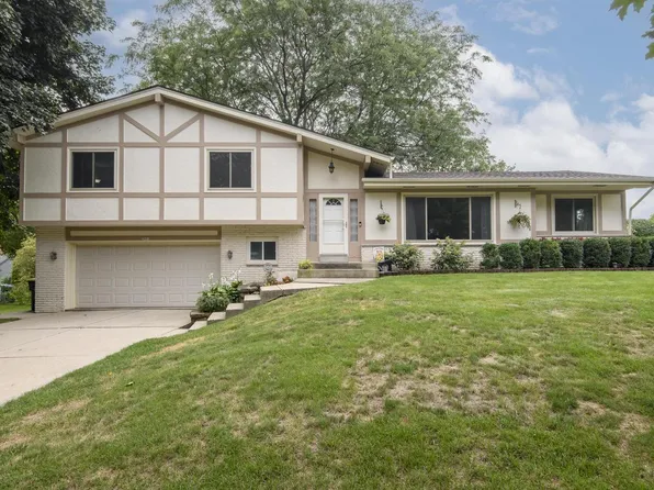 2601 Pendleton PLACE, Waukesha, WI 53188