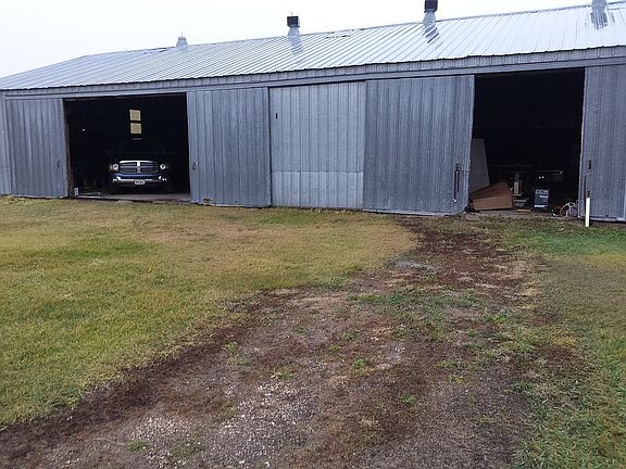 4th image of 11398 70th St SE