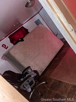 4th image of 613 Nemento Ave