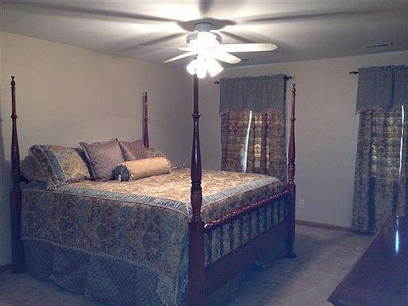 5th image of 436 Bluebird Dr