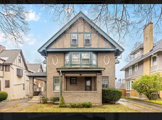 26 Strathallan Park APT 1, Rochester, NY 14607