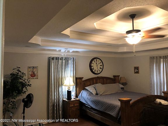 5th image of 4073 Sidlehill Dr