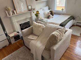 47 S Russell St APT 4, Boston, MA 02114