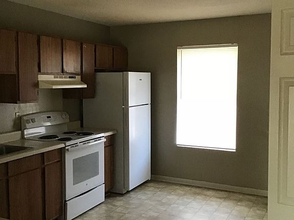 3rd image of 104 Cantal Dr #7866628