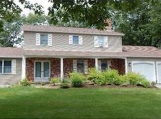 25 Silver Rdg, Veazie, ME 04401