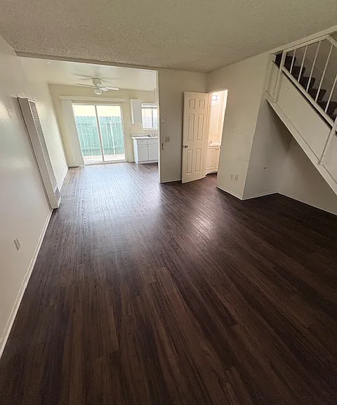 1014 Lorraine Pl #20 — Photo 4
