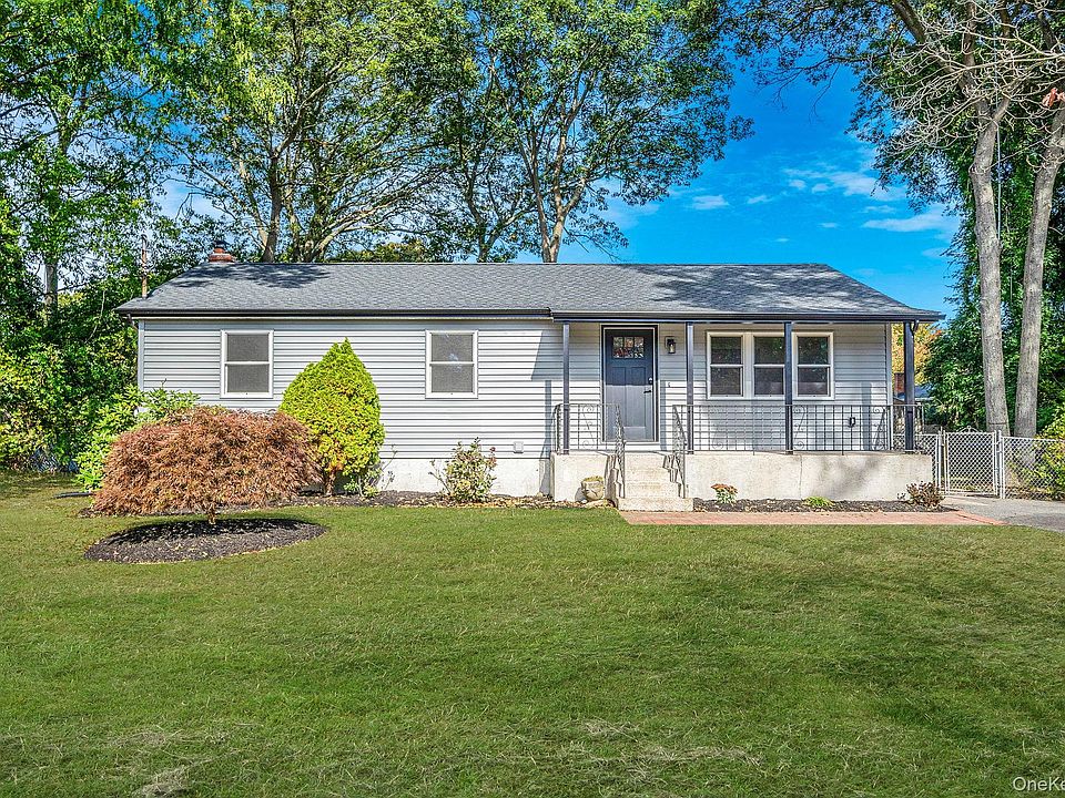 1st image of 45 Arrowhead Drive