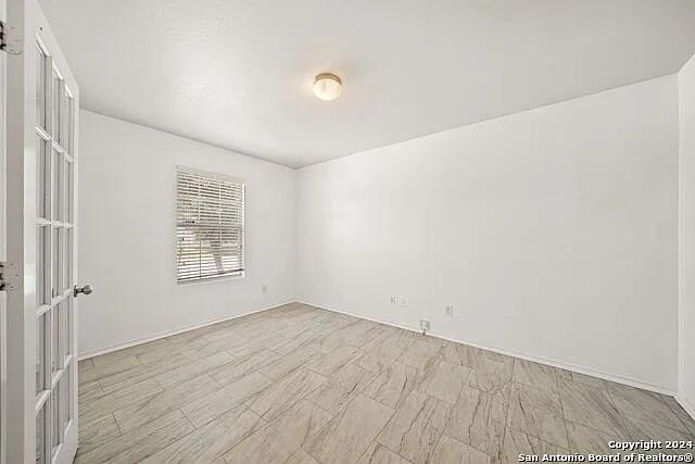 320 Lonestar Gait — Photo 14