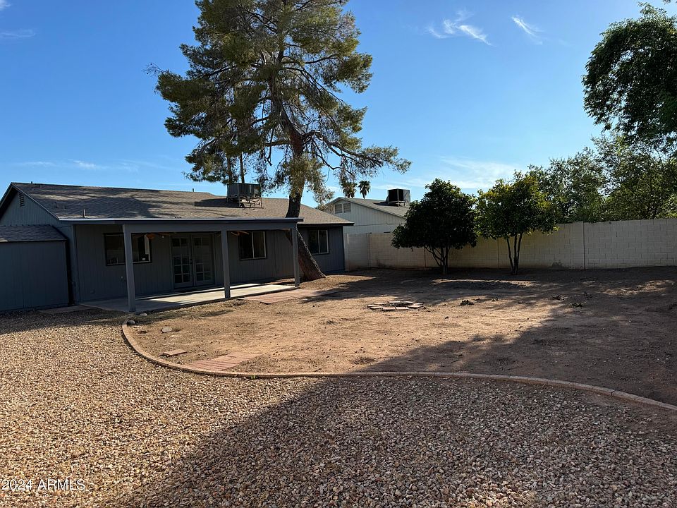 1st image of 2132 W PORTOBELLO Avenue