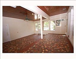 3rd image of 114 S Matanzas Ave