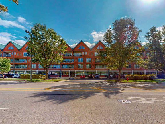 4th image of 1111 Burlington Ave Unit 409
