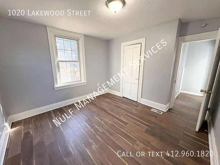 1020 Lakewood St — Photo 6