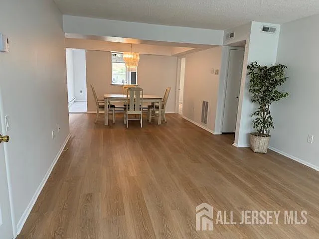 525B Belford Rd — Photo 3