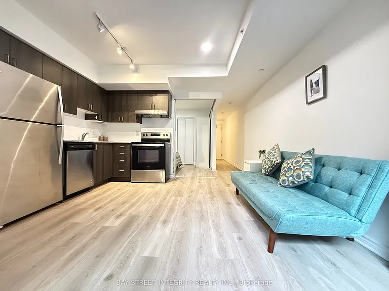 1 Falaise Rd #201 — Photo 4
