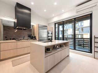 300 Salter St #219, New Westminster, BC V3M 0L9