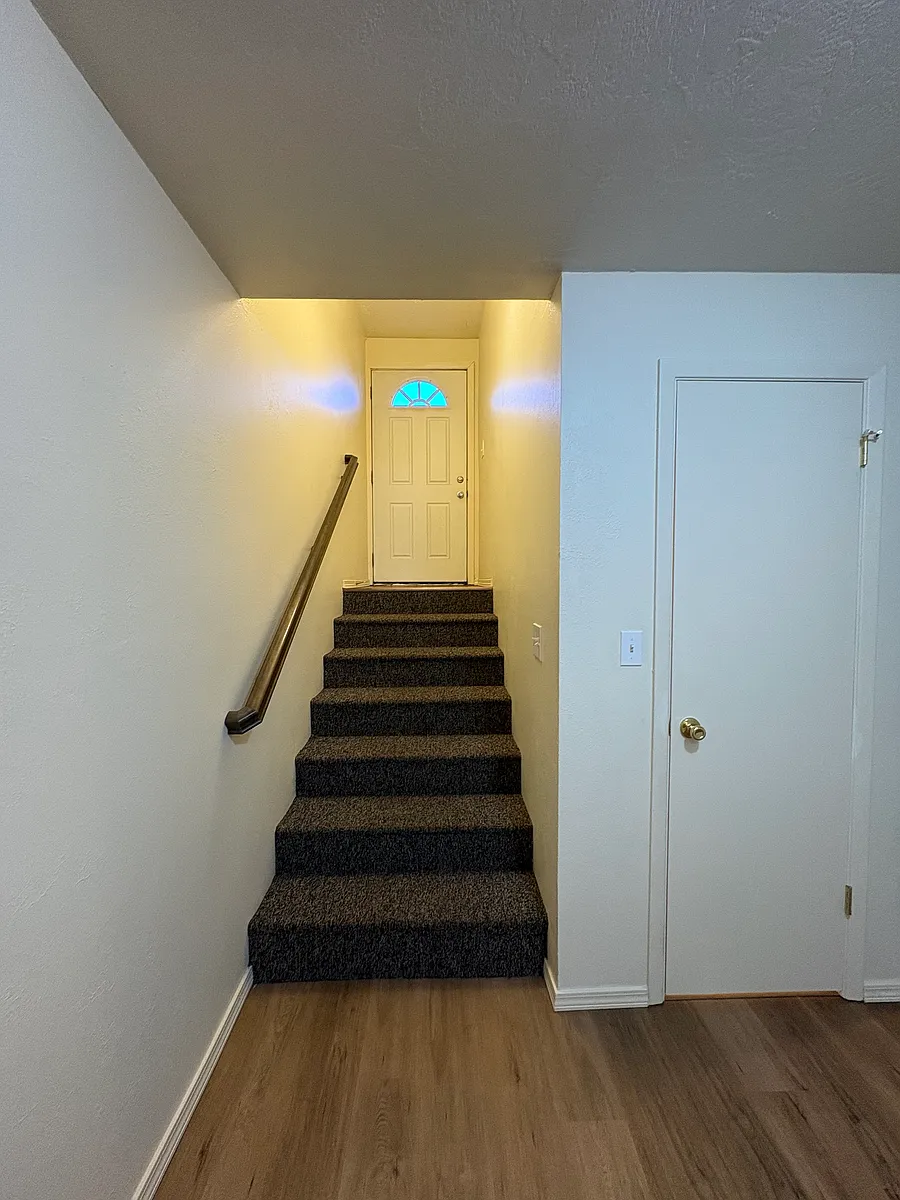 Building Photo - 1434 NW 8th St #D