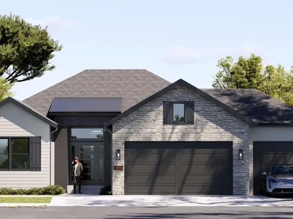 2233 SW Heartland Ct, Lees Summit, MO 64082