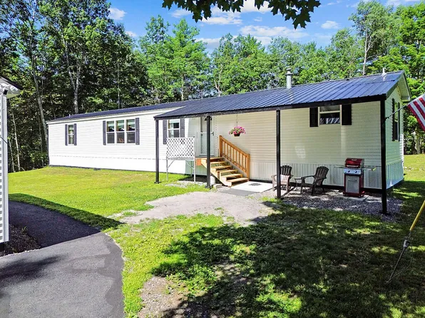 797 E Pittston Road, Pittston, ME 04345